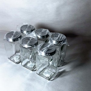 Seis Frascos Cuadrados de Vidrio Transparente con Tapa Metálica - imagen 1