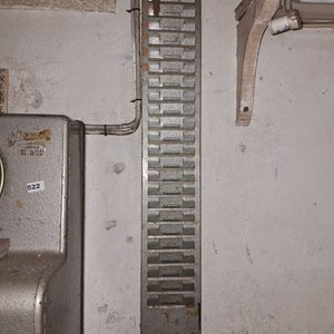 Reloj Marcador de Tarjetas Antiguo con Tarjetero - imagen 2