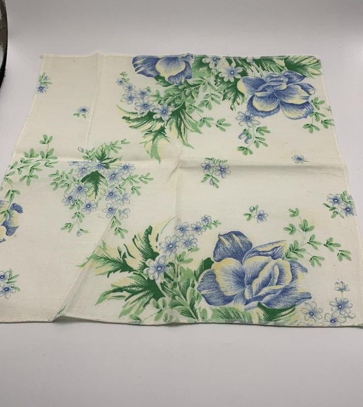 Servilletas de tela antiguas con patrón floral - imagen 2