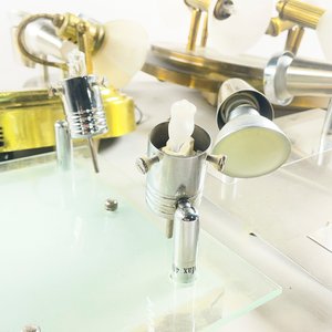 Lote de 5 Apliques de Iluminación Variados - imagen 3