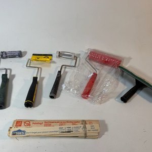 Lote anterior: Lote de Rodillos y Paletas para Mezclar Pintura