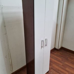 Mueble Blanco y Marrón con Puertas y Estantes (47x27x170 cm) - imagen 3
