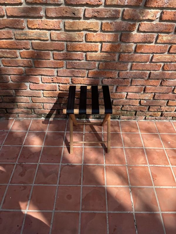 Porta valijas de diseño plegable - imagen 4