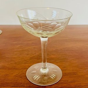Juego de 11 Copas de Champagne Antiguas Talladas - imagen 4