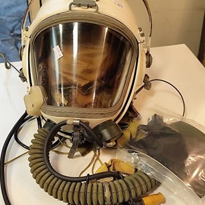 Casco de Piloto Soviético GSH-4 Presurizado para Vuelos Estratosféricos - Años 80 - imagen 3