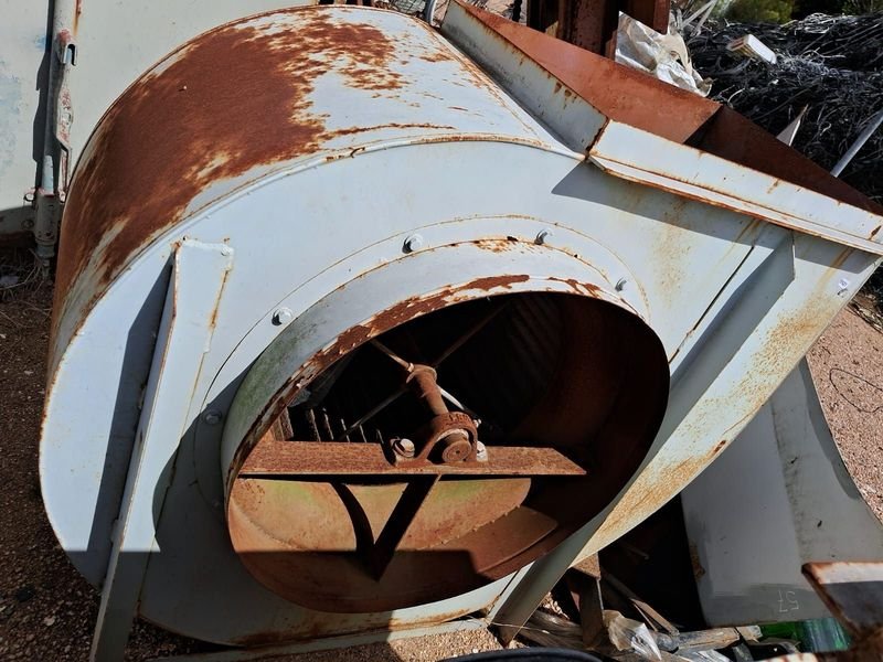 Item 896323 - Image 1