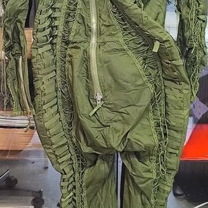 Traje de Vuelo Presurizado para Piloto Chino (Copia Rusa) - imagen 6