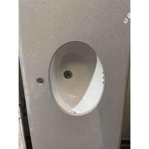 Mesada de Granito Gris con Pileta Ovalada - imagen 2