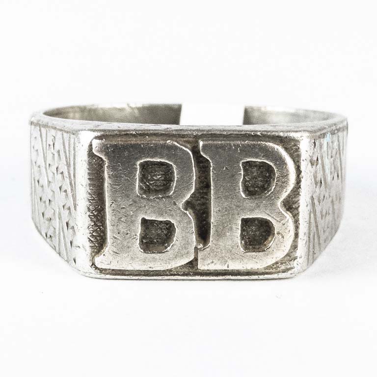 Anillo de plata con iniciales BB - Buen estado