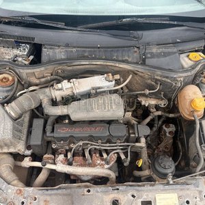 Chevrolet Montana 1.8 Pickup Negra - imagen 9