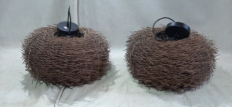 Lote siguiente: Artefactos colgantes tipo nido decorativos