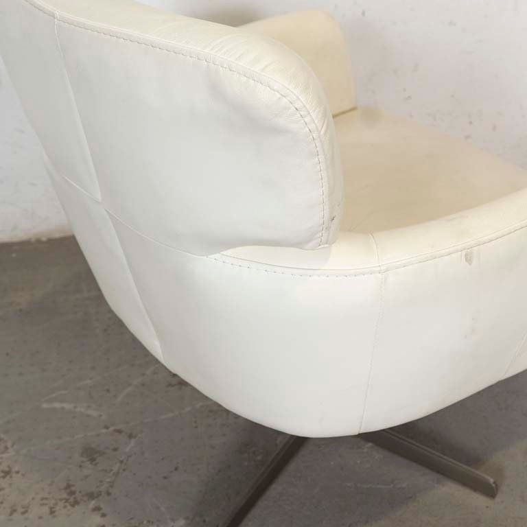 Item 2101909 - Image 2