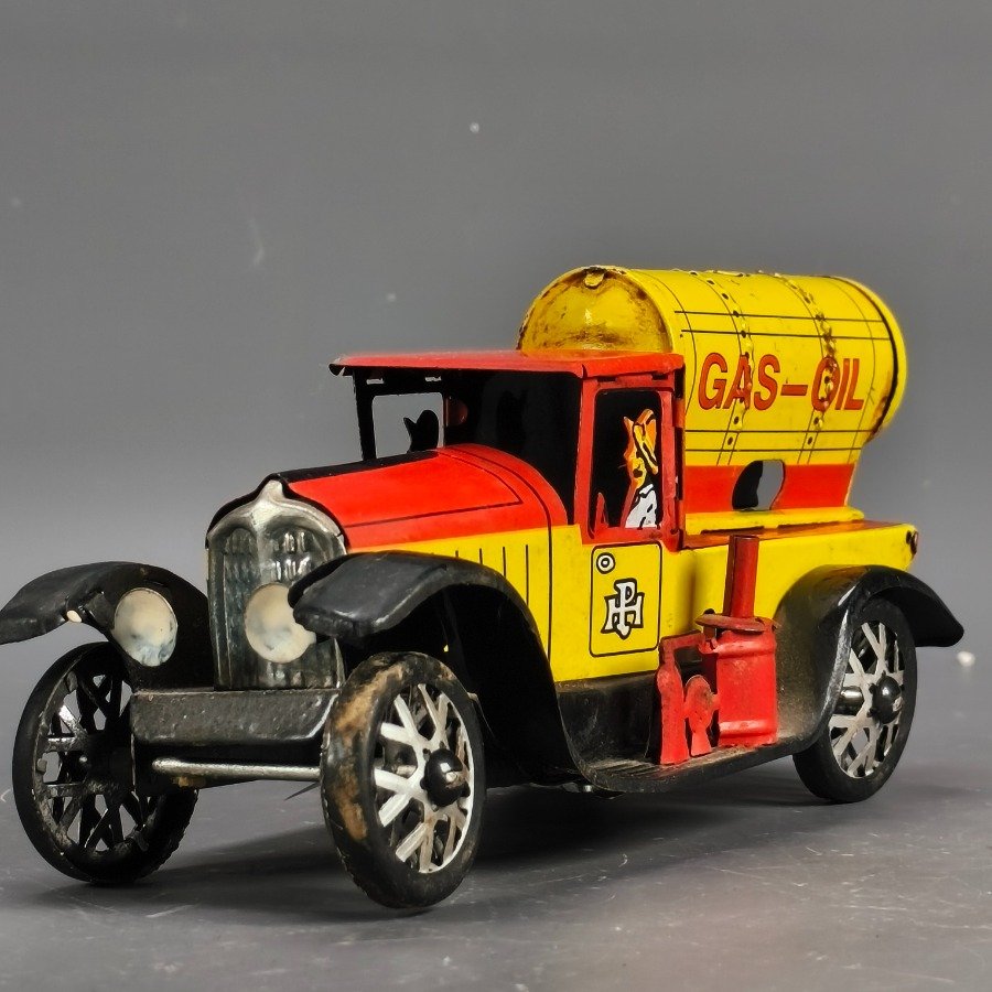 Item 17686 - Image 7