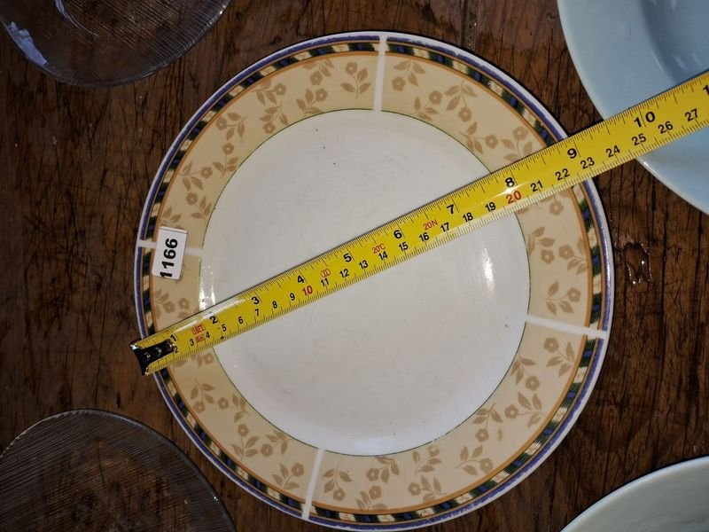 Lotes de platos cerámicos y plásticos - imagen 2