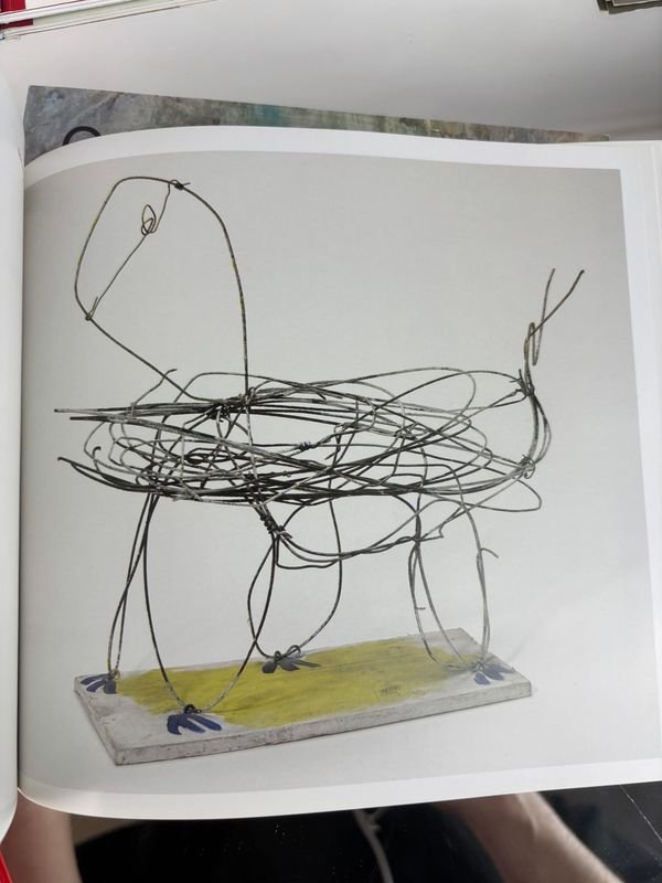 Colección de libros de arte contemporáneo, videoarte y textiles - imagen 21