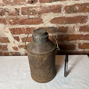 Lote siguiente: Tarro Lechero Antiguo de Chapa