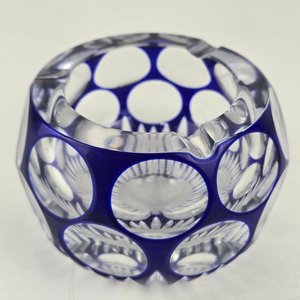 Cenicero Octogonal de Cristal Azul Tallado - imagen 3