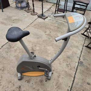 Bicicleta de Ejercicio Estática Gris y Naranja - imagen 4