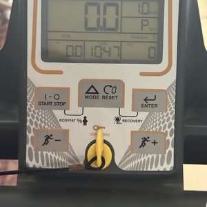 Cinta de Correr Plegable Athletic con Panel Digital - imagen 13