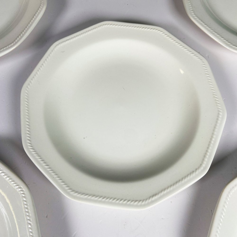 Item 489846 - Image 1