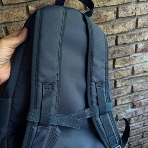 Mochila Adidas Azul con Tiras Blancas - Nueva - imagen 4