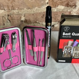 Neceser de Viaje con Set de Manicuría y Marcador Permanente - imagen 9