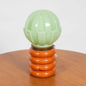 Lámpara de Mesa Art Decó Base Madera Naranja y Tulipa Verde - imagen 1