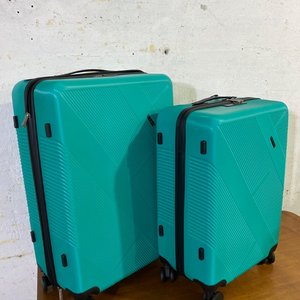 Juego de 3 Valijas Rígidas Turquesa con Ruedas (20, 24 y 28 Pulgadas) - imagen 4