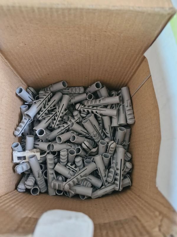 Lámpara de escritorio con base Taco N°10 y clips plásticos - imagen 2