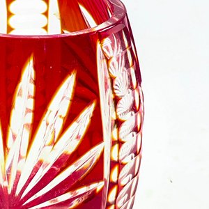 Copón de Cristal Tallado Rojo 23 cm con Detalles - imagen 3