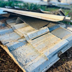 Lote de 12 Recortes de Chapa Trapezoidal para Construcción - imagen 2