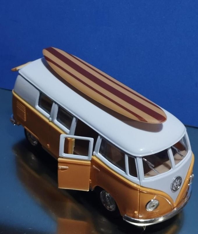 Camioneta Kombi juguete año 62 - imagen 4