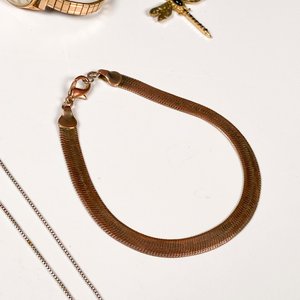 Lote de 5 Joyas: Pulsera, Reloj Dama, Cadena y Dos Colgantes - imagen 6