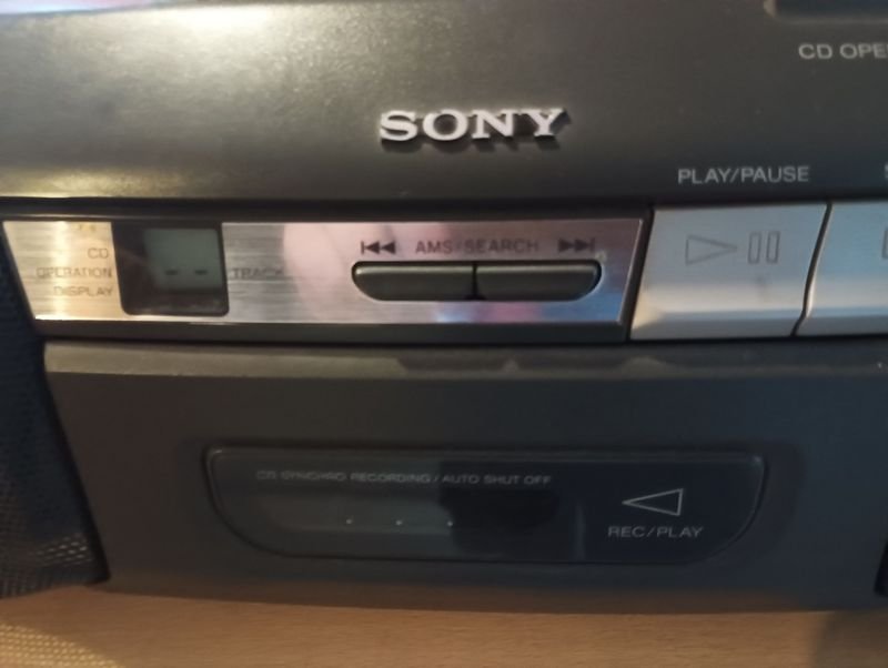 Minicomponente SONY CFD-6 con CD y Casette - imagen 9