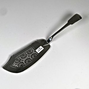 Lote siguiente: Pala de Servir Antigua de Plata Inglesa - Año 1823