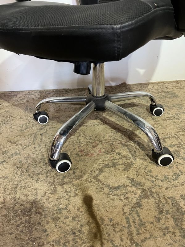 Item 851440 - Image 3