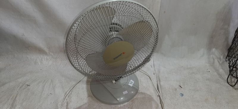 Ventilador de mesa James, portátil y eléctrico - imagen 3