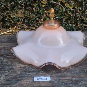 Lámpara de Techo Vintage Estilo Capelina en Vidrio Opal y Rosado - imagen 8