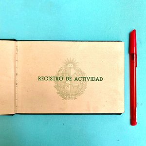 Carnet de Trabajo Antiguo Instituto de Jubilaciones y Pensiones Uruguay - imagen 6