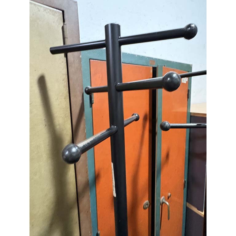 Item 2104761 - Image 1