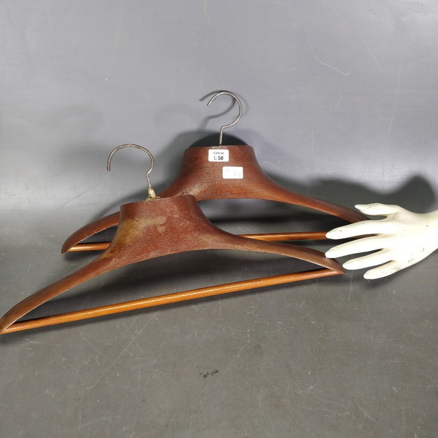 Item 15867 - Image 3