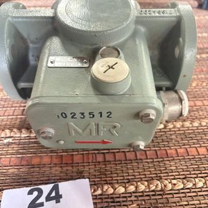Lote siguiente: Válvula Industrial de Hierro Fundido con Bridas MR