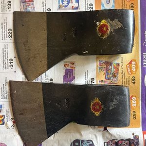 Dos Cabezas de Hacha Marca Diamante Nuevas - imagen 3