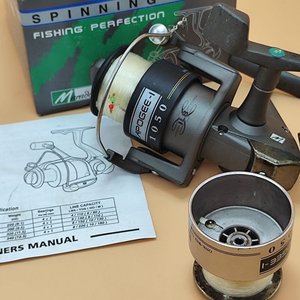 Reel de Pesca Marado Apogee 1050 con 2 Carreteles y Manual - imagen 7