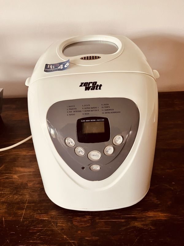 Fabricadora de Pan Zero Watt Blanca