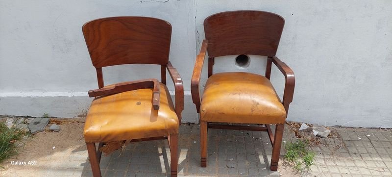 Item 876995 - Image 1