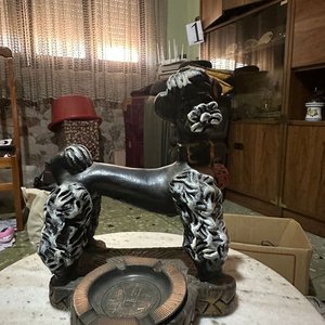 Figura Decorativa de Perro con Cenicero Integrado - imagen 8