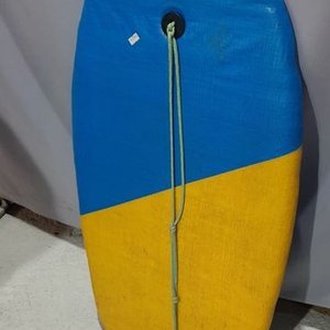 Tabla de Surf Azul y Amarilla con Cuerda - imagen 1