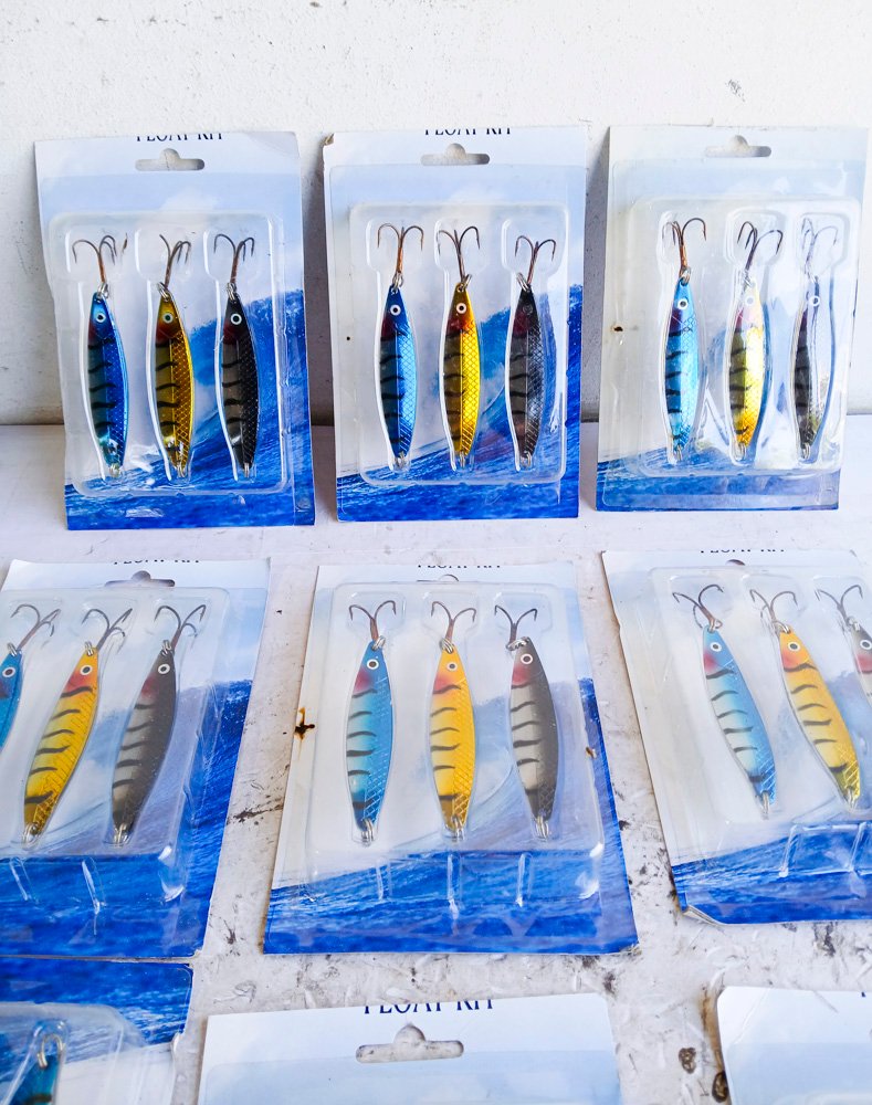 Figuras de peces en plástico - imagen 2