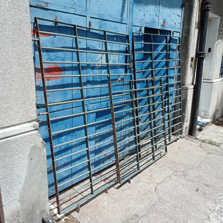 Tres rejas en varilla de 20mm para venta - imagen 3